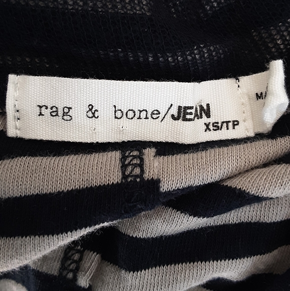 NWOT Rag & bone Jean stripe Turtleneck size XS. - Picture 2 of 4